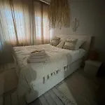 Airport Nowe Ogrody Comfort Διαμέρισμα