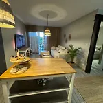 Airport Nowe Ogrody Comfort Διαμέρισμα