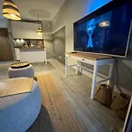 Airport Nowe Ogrody Comfort Διαμέρισμα