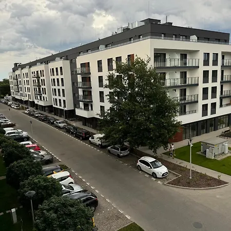 Lux Nowe Ogrody 1 24h Meldowanie Lotnisko Targi