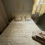 Airport Nowe Ogrody Comfort شقة